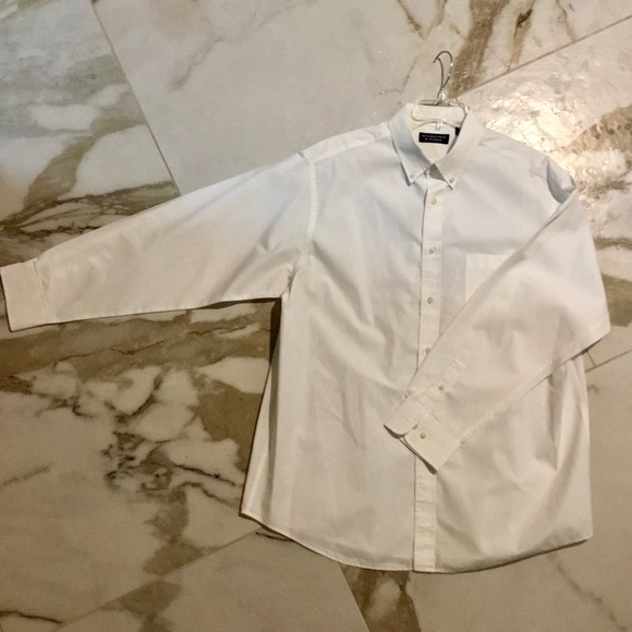 RoundTree & Yorke shirt - Picture 4 of 4